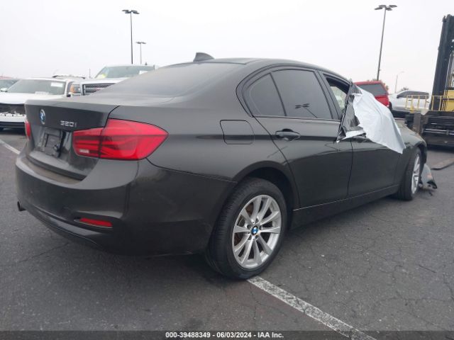 WBA8A9C57GK616964 BMW 320i