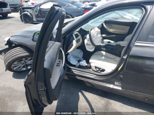 WBA8A9C57GK616964 BMW 320i