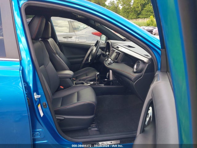 Toyota RAV4 SE 2016 JTMNFREV5GJ071020 Image 5