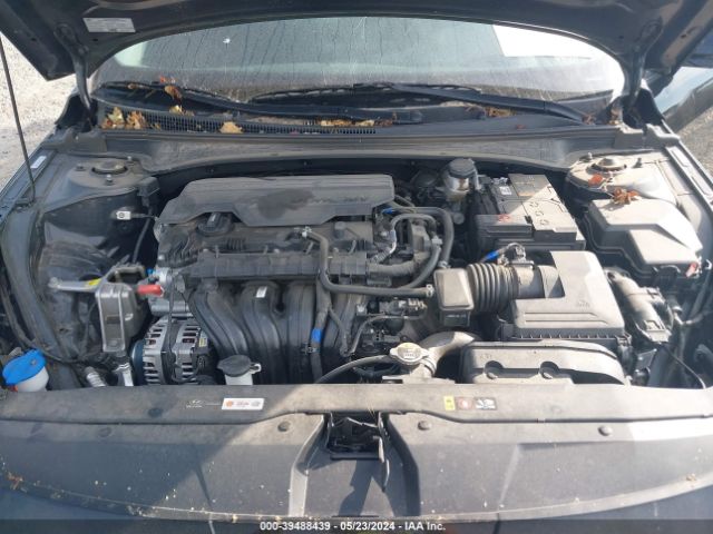KMHLL4AG9PU544888 Hyundai ELANTRA SE