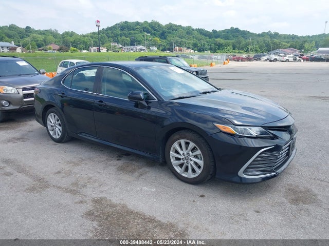 Toyota CAMRY LE 2022 4T1C11AK2NU007768 главное изображение