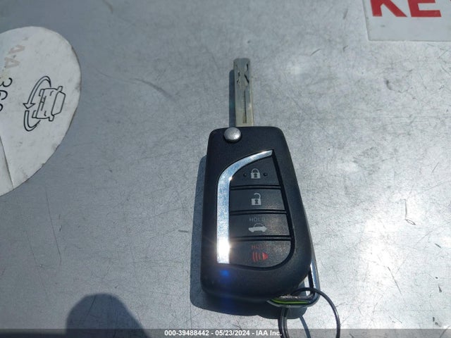 Toyota CAMRY LE 2022 4T1C11AK2NU007768 Image 11