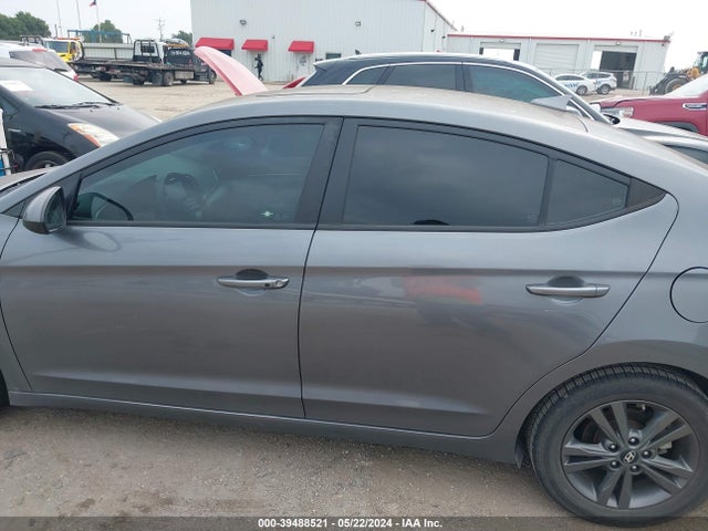 Продажа на аукционе авто 2018 Hyundai Elantra Value Edition, vin: 5NPD84LF9JH346568, номер лота: 39488521
