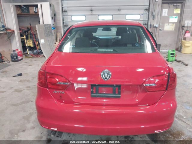 3VW2K7AJ0EM427912 Volkswagen Jetta 2.0l S