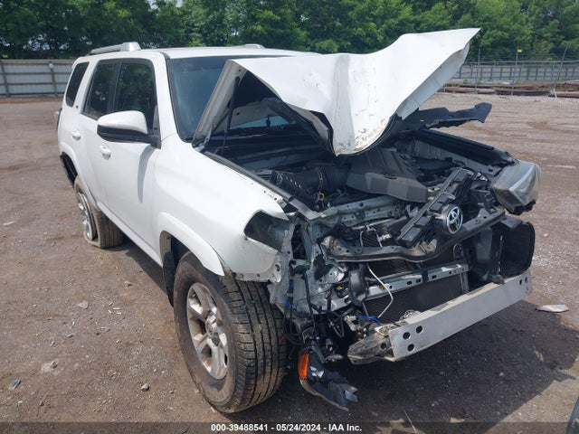 Toyota 4RUNNER SR5 2015 JTEBU5JR6F5255167 Image 6