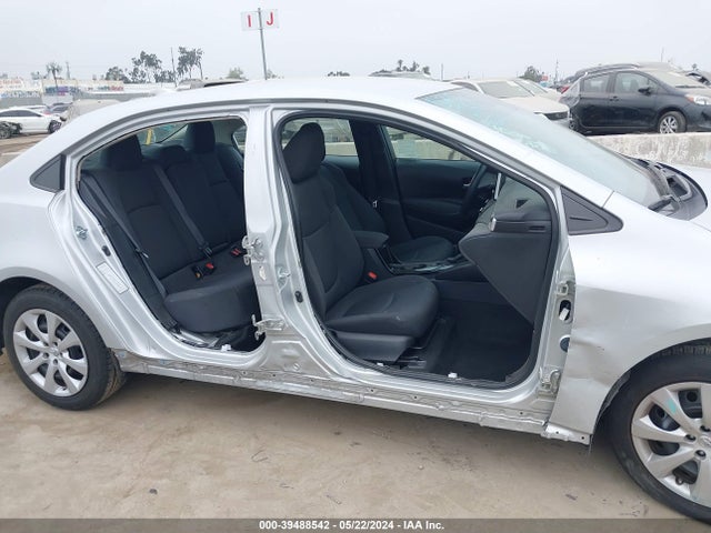 Toyota COROLLA LE 2021 5YFEPMAE8MP243568 Image 14