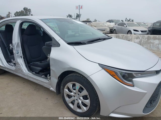 Toyota COROLLA LE 2021 5YFEPMAE8MP243568 Image 6