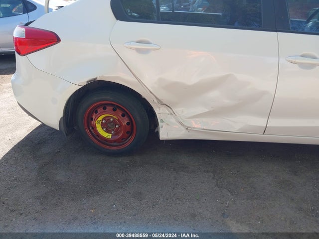 KIA FORTE LX 2015 KNAFX4A62F5415264 Image 6