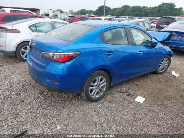 3MYDLBZV0GY107795 Scion IA