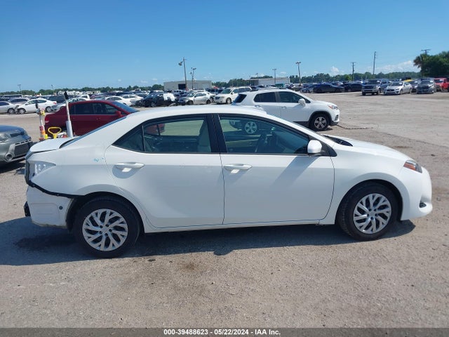 Toyota COROLLA LE 2017 5YFBURHE5HP711342 Image 13