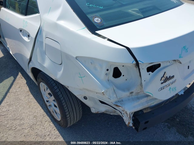 Toyota COROLLA LE 2017 5YFBURHE5HP711342 Image 18