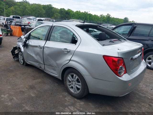 Chevrolet Sonic Lt Auto 2014 1G1JC5SH6E4171615 Image 3