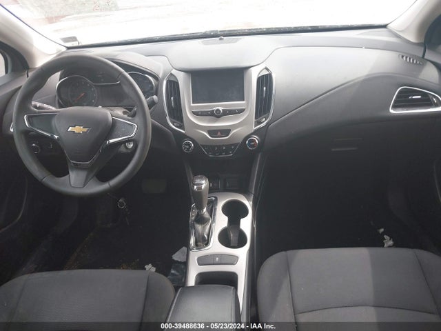 Chevrolet Cruze Ls Auto 2018 1G1BC5SMXJ7210877 Image 15