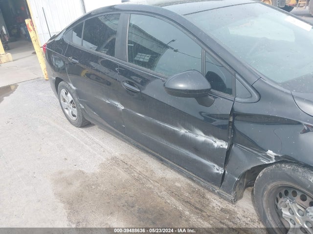Chevrolet Cruze Ls Auto 2018 1G1BC5SMXJ7210877 Image 6
