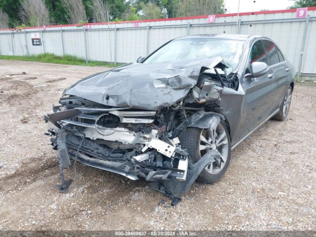 55SWF4JB3HU190825 Mercedes-Benz C 300 Luxury/sport