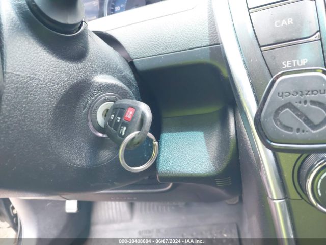4T1BF1FK6HU687300 Toyota CAMRY LE