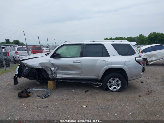 Toyota 4runner Sr5 Premium 2018 JTEBU5JR6J5501322 Image 14