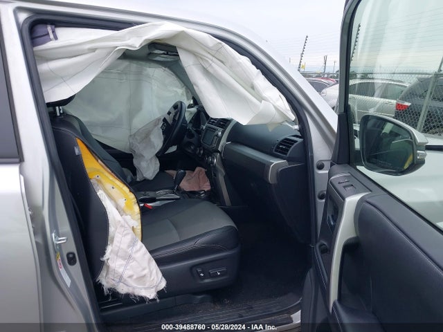 Toyota 4runner Sr5 Premium 2018 JTEBU5JR6J5501322 Image 5