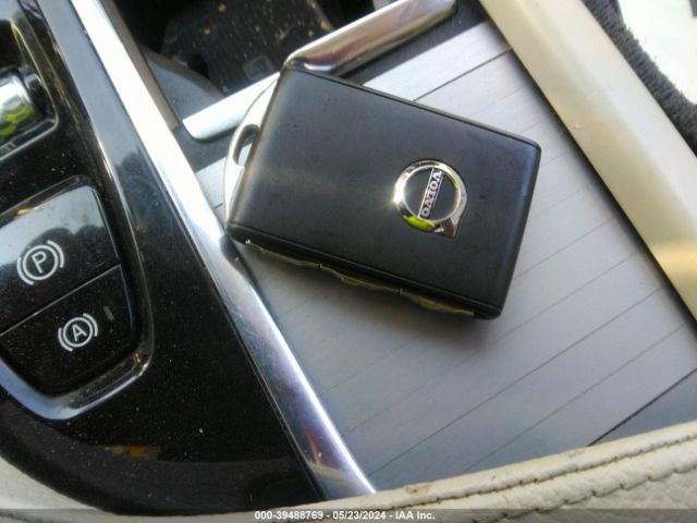 YV4102KK0H1111603 Volvo Xc90 T5 Momentum