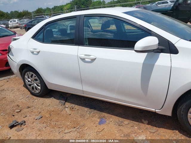 Toyota COROLLA LE 2017 5YFBURHE9HP613723 Image 12