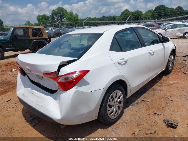 Toyota COROLLA LE 2017 5YFBURHE9HP613723 Image 4