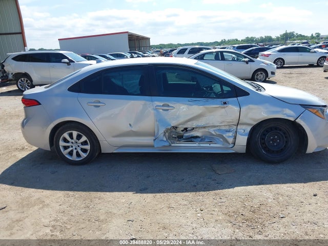 Toyota COROLLA LE 2022 5YFEPMAE8NP301308 Image 13