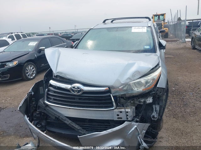 Toyota Highlander Xle V6 2016 5TDKKRFH1GS135581 Image 12