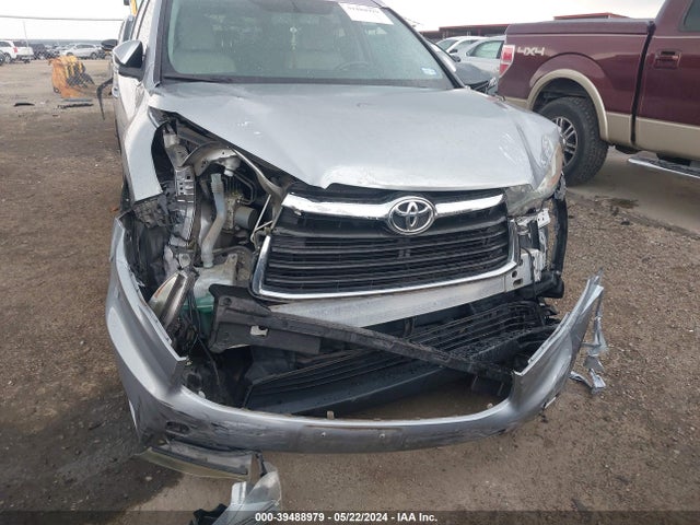 Toyota Highlander Xle V6 2016 5TDKKRFH1GS135581 Image 6