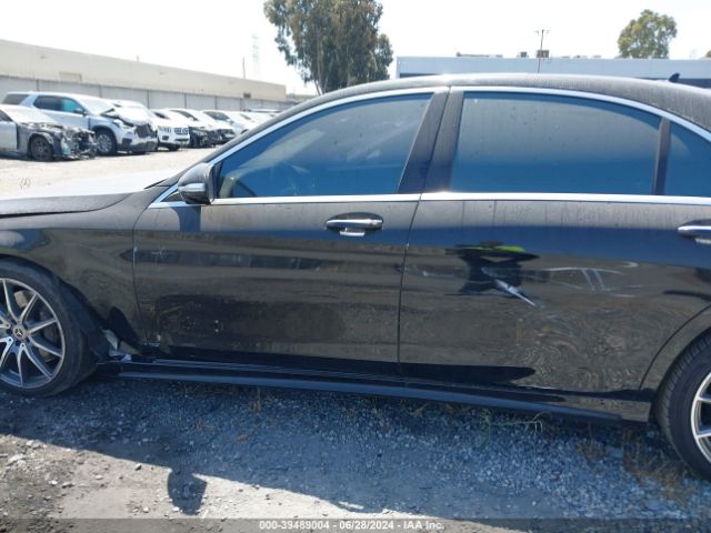 WDDUG8CB7GA240455 Mercedes-Benz S 550