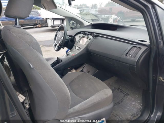 JTDKN3DU2E0391958 Toyota Prius Two