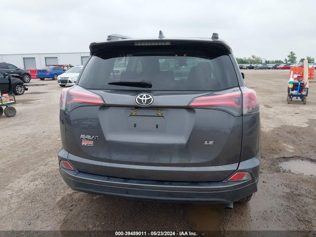 Toyota RAV4 LE 2018 JTMZFREV7JJ156062 Image 15