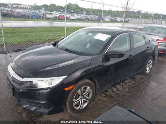 39489074 :رقم المزاد ، 19XFC2F54HE053951 vin ، 2017 Honda Civic Lx مزاد بيع