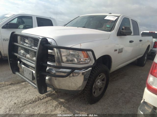 3C6UR5HJ9JG336896 RAM 2500 Tradesman  4x4 8' Box