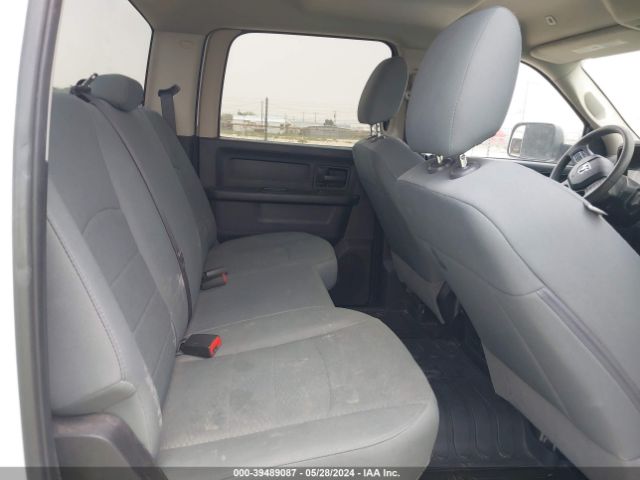3C6UR5HJ9JG336896 RAM 2500 Tradesman  4x4 8' Box
