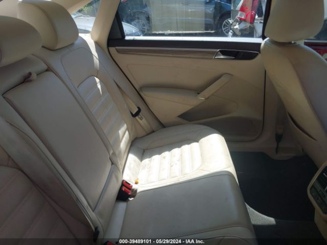 1VWCT7A37GC062071 Volkswagen Passat 1.8t Sel Premium