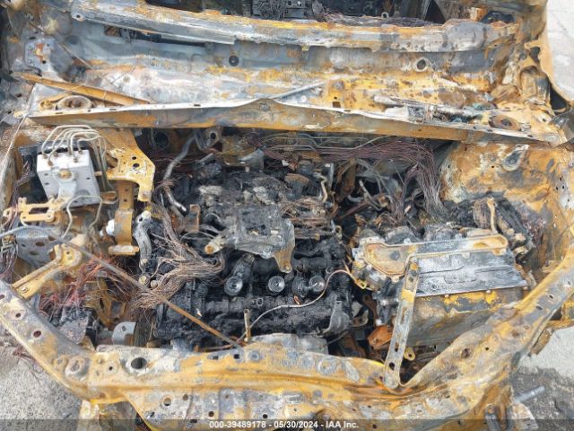 5TDJGRFH3JS037513 Toyota Highlander Hybrid Xle
