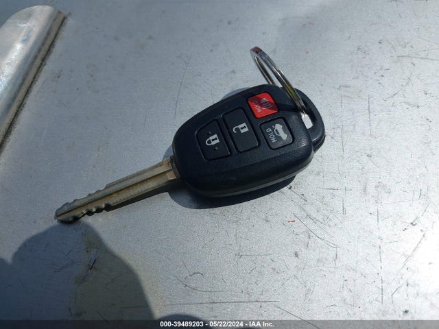 Toyota COROLLA LE 2019 5YFBURHEXKP923161 Image 11