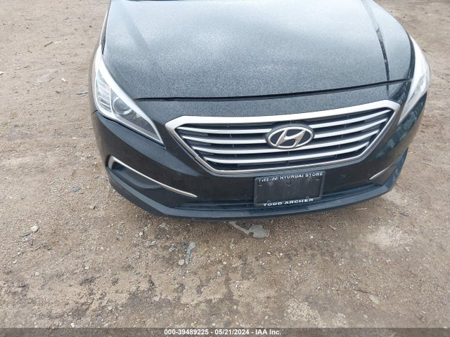 Hyundai SONATA SE 2016 5NPE24AF3GH278558 Image 6