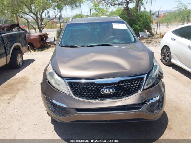 KNDPB3ACXF7699639 KIA Sportage Lx