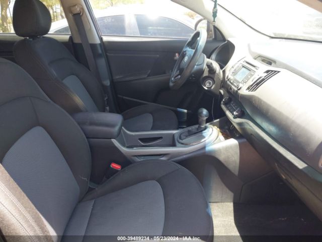 KNDPB3ACXF7699639 KIA Sportage Lx