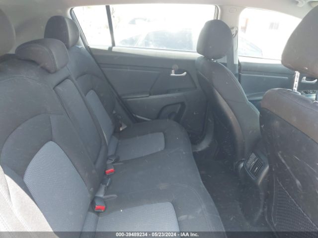 KNDPB3ACXF7699639 KIA Sportage Lx