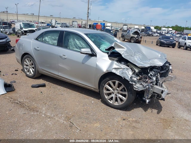 Chevrolet MALIBU 2LT 2015 1G11D5SLXFF126684 головне зображення