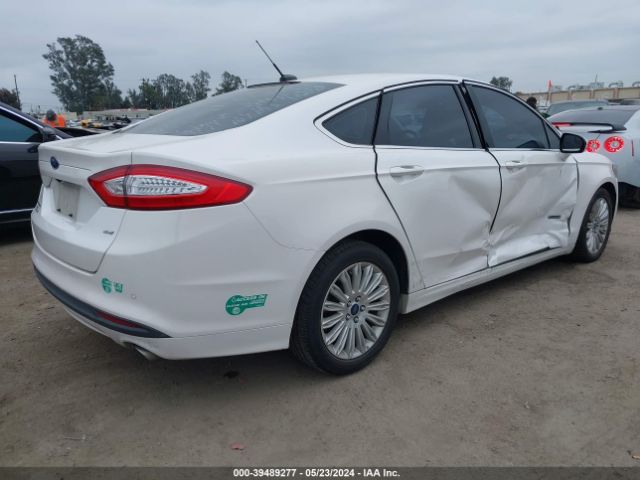 3FA6P0PU9ER129415 Ford Fusion Energi Se Luxury