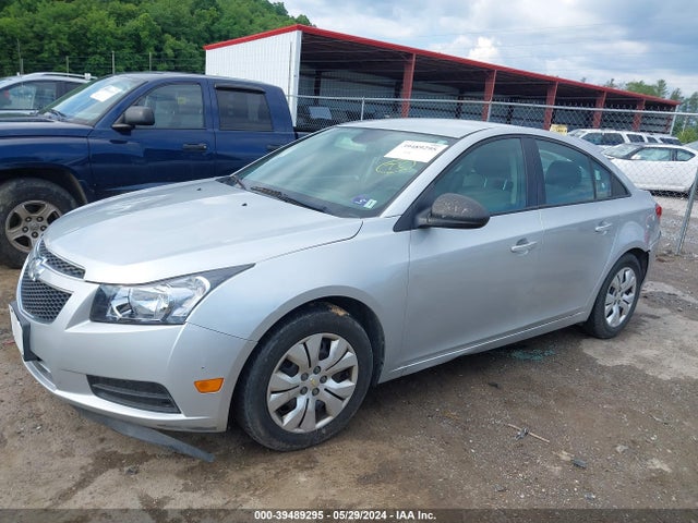 Chevrolet Cruze Ls Auto 2014 1G1PA5SH8E7142454 Image 2