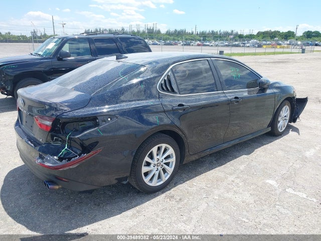 Toyota CAMRY LE 2023 4T1C11AK1PU784249 Image 4