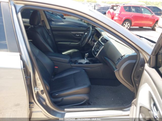 1N4AL3AP2JC142154 Nissan Altima 2.5 Sr