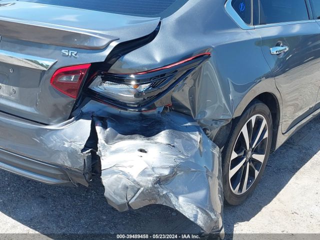1N4AL3AP2JC142154 Nissan Altima 2.5 Sr