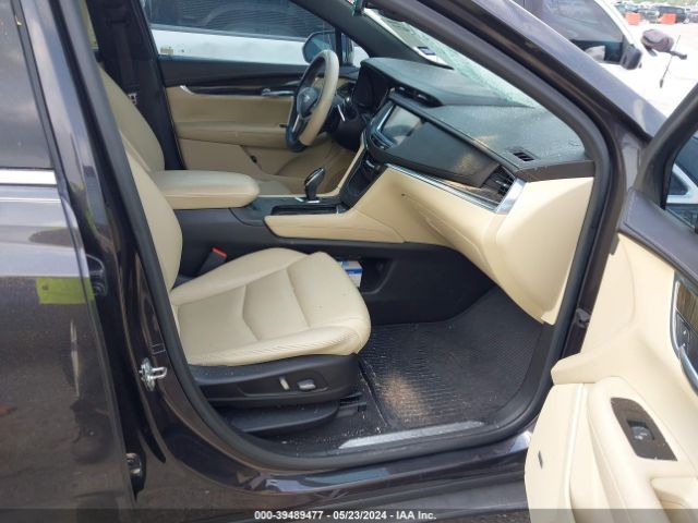 1GYKNARS0JZ147432 Cadillac Xt5 Standard