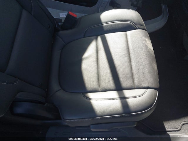 Auction sale of the 2023 Gmc Acadia Awd Slt, vin: 1GKKNUL47PZ233352, lot number: 39489494