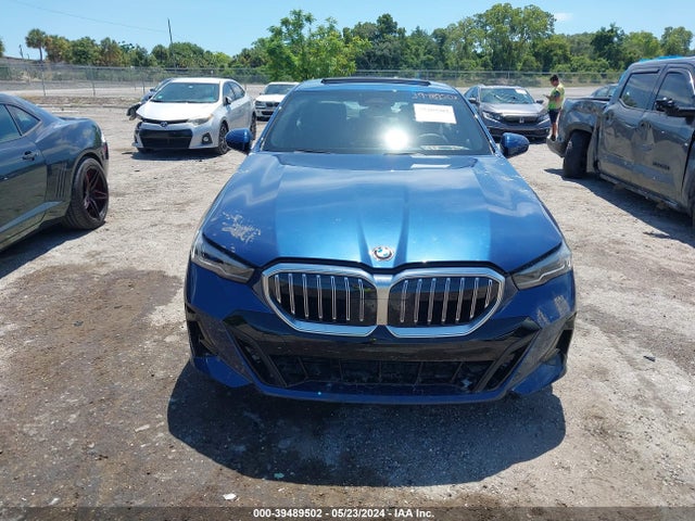 BMW 530 I 2024 WBA43FJ03RCS17397 Image 11